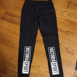 Victorias secret sport knockout leggings